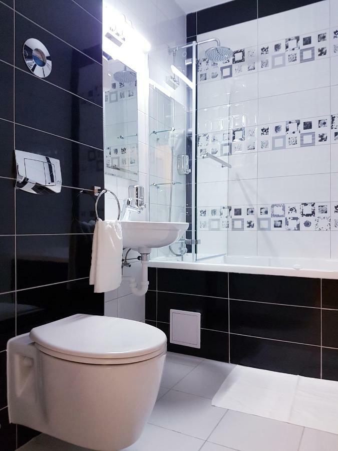 Dream Apartment Brasov - West Buitenkant foto
